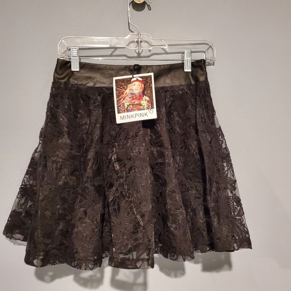 MinkPink the Renaissance skirt Small - Picture 8 of 10